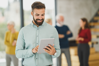 8月26日拳王争霸赛震撼直播，巅峰对决不容错过！